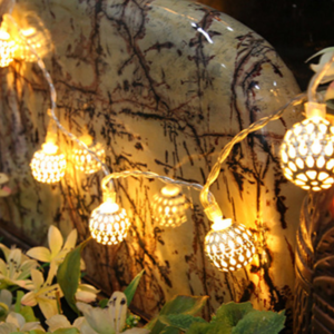 golden metallic balls fairy light